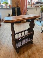 Bijzettafel / krantenhouder, Ophalen