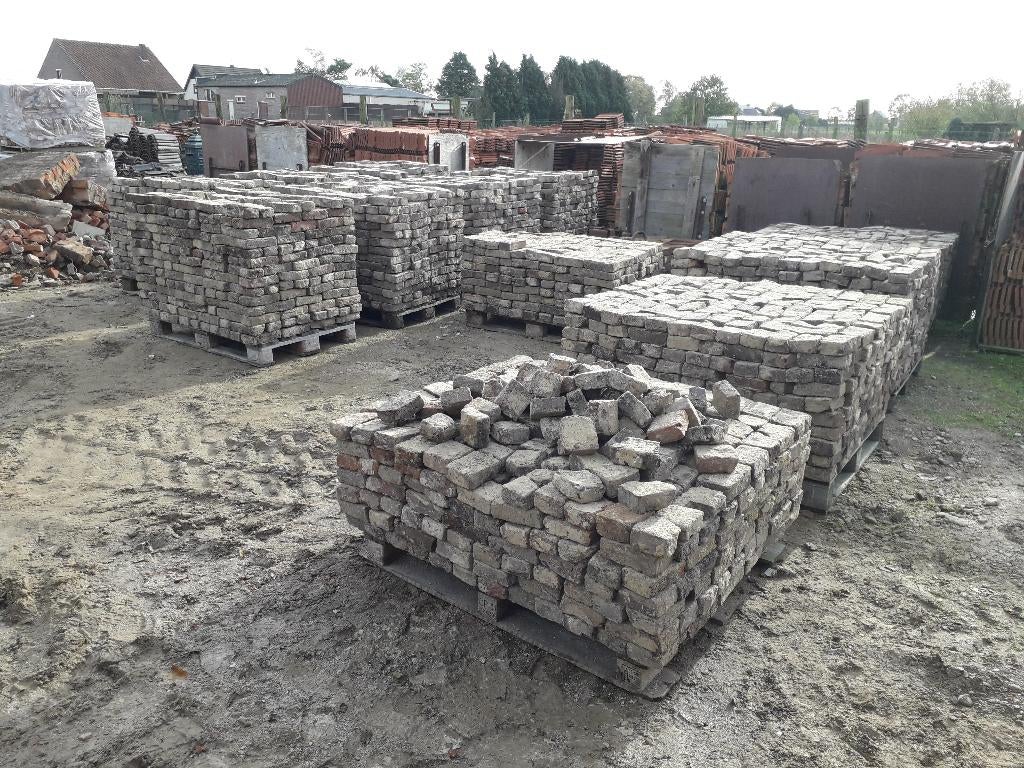 Oude handvorm, veldbrand, rekemse stenen, scheldestenen, Ophalen, Gebruikt, Bakstenen