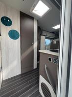 Rimor Kilig 9 | 34.000 km | Alcôve 6 pers. | Excellent état, Caravanes & Camping, 6 à 7 mètres, Entreprise, Boîte manuelle, Diesel