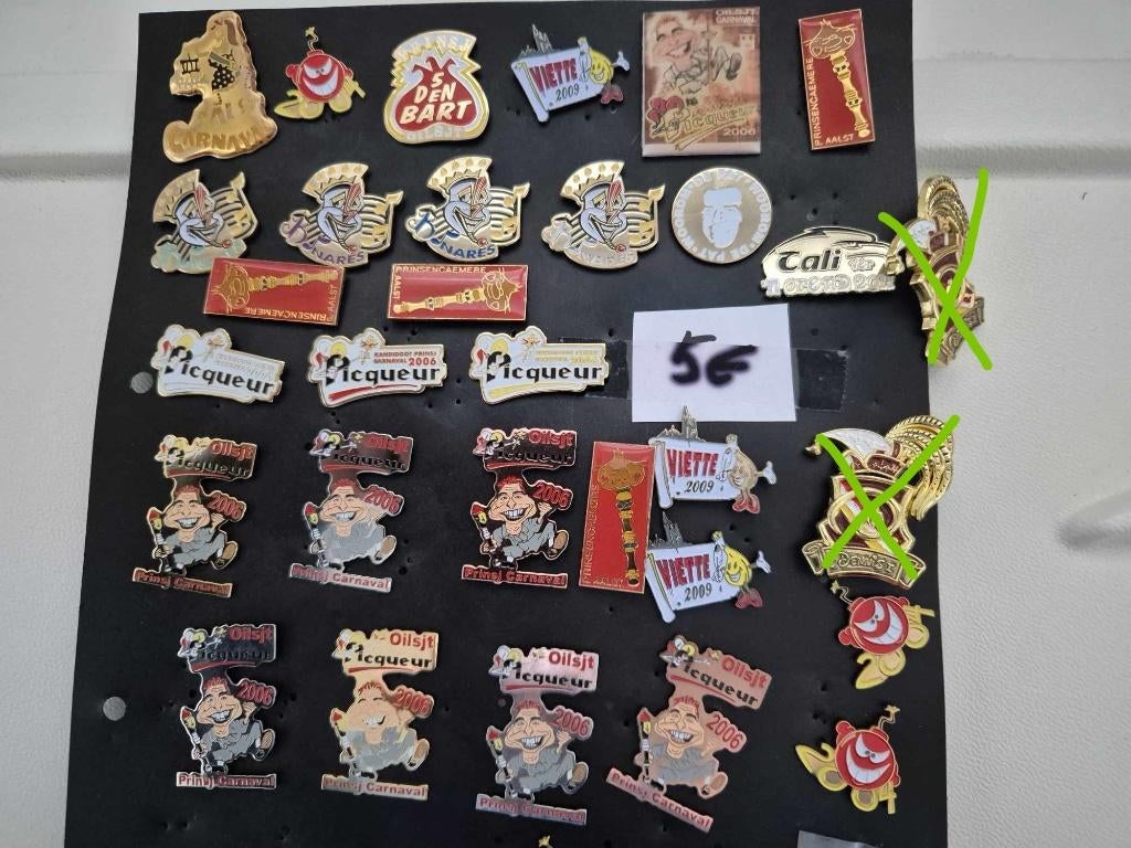Pins Prins Carnaval Aalst en kandidaat Prins Carnaval, Verzamelen, Speldjes, Pins en Buttons, Ophalen of Verzenden