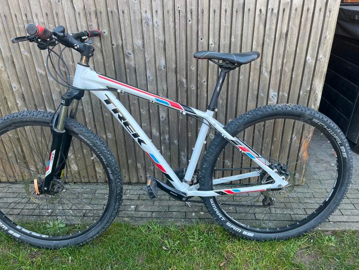 Trek Marlin 6 mountainbike maat M, Fietsen en Brommers, Fietsen | Mountainbikes en ATB, Gebruikt, Heren, Trek, Ophalen