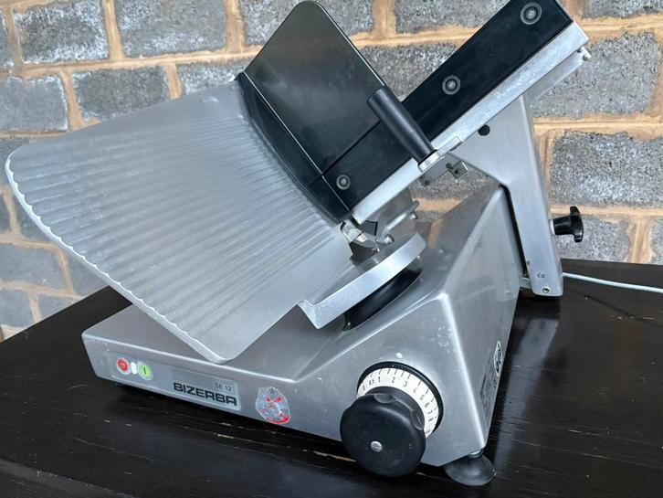 Trancheuse professionnelle Bizerba SE12 – Excellent état, Articles professionnels, Horeca | Autre, Enlèvement