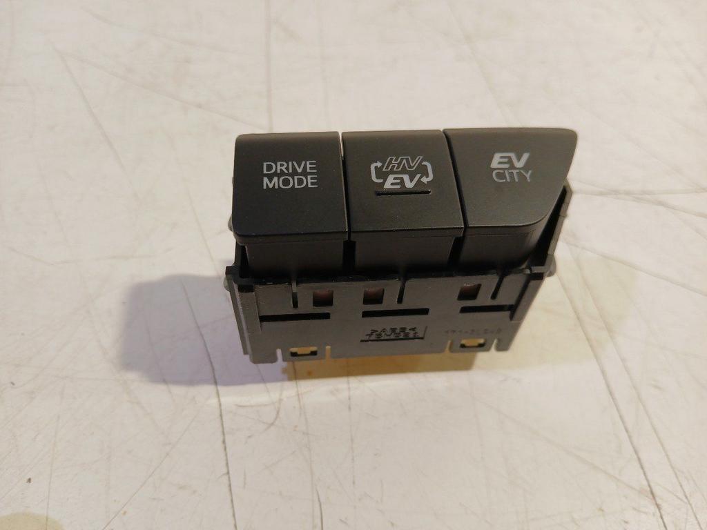 Schakelaar Toyota Prius, Onderdelen@venauto.nl, Van der Ven Autorecycling B.V., Ettenseweg 76, 4706 PB Roosendaal, The Netherlands