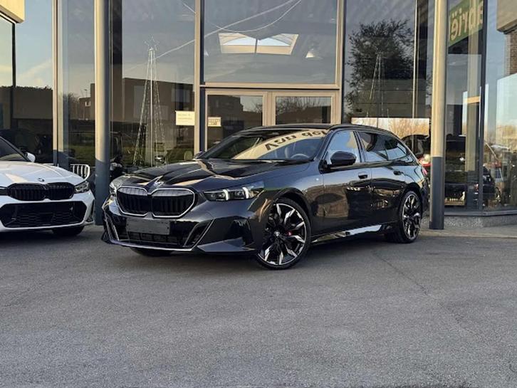BMW 5 Serie 520 i Touring M Sport Pro /B&W / PANO/ 360/ HUD/, Auto's, BMW, Bedrijf, Te koop, 5 Reeks, ABS, Adaptive Cruise Control