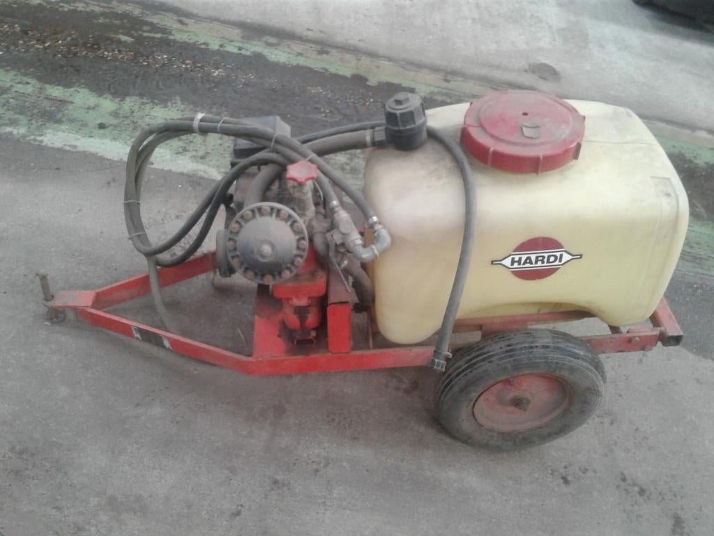 hardi spuitvat, Ophalen