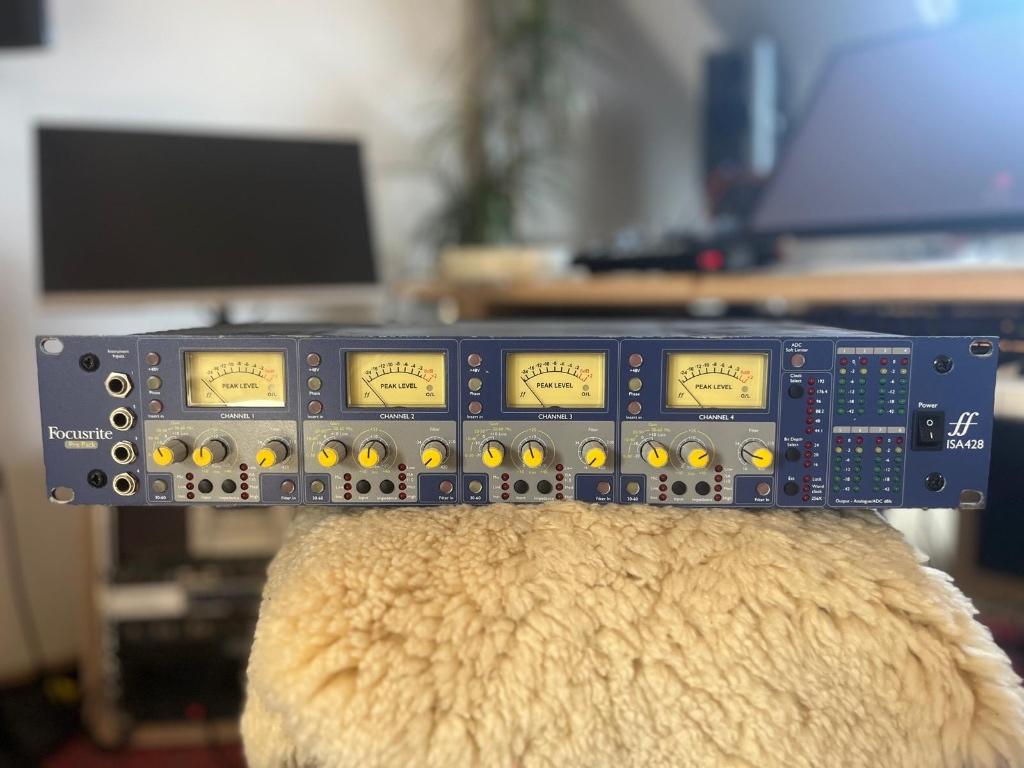 Focusrite Isa 428 vintage, Muziek en Instrumenten, Mengpanelen, Ophalen, Gebruikt