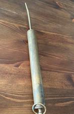 Ancienne pompe, seringue, Enlèvement ou Envoi