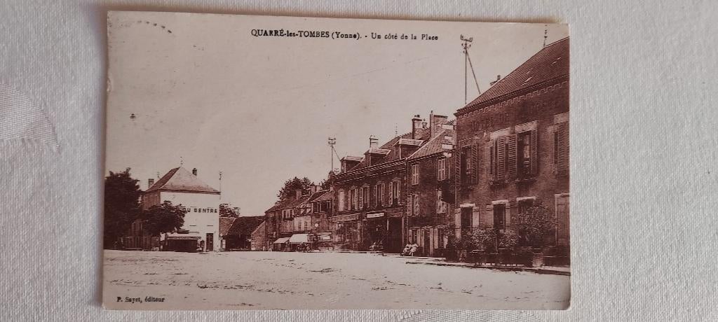 oude postkaart centrum Quarré les Tombes, France, Collections, Cartes postales | Étranger, Envoi, Affranchie, France