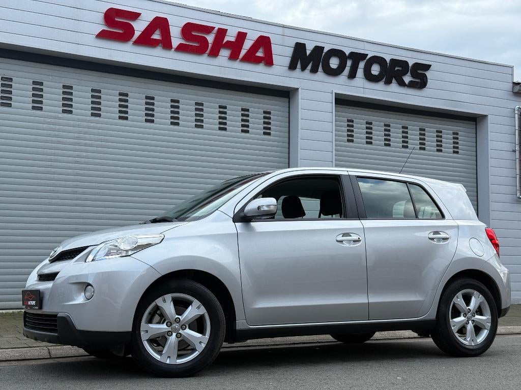 Toyota Urban Cruiser 1.33 Benzine | 17.000 KM | 12MGarantie, Voorwielaandrijving, Stof, Zwart, Bedrijf