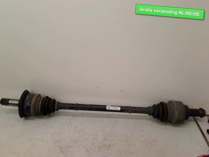 AANDRIJFAS RECHTS ACHTER BMW 1 serie (F20) (7597682), Auto-onderdelen, Remmen en Aandrijving, BMW, Gebruikt