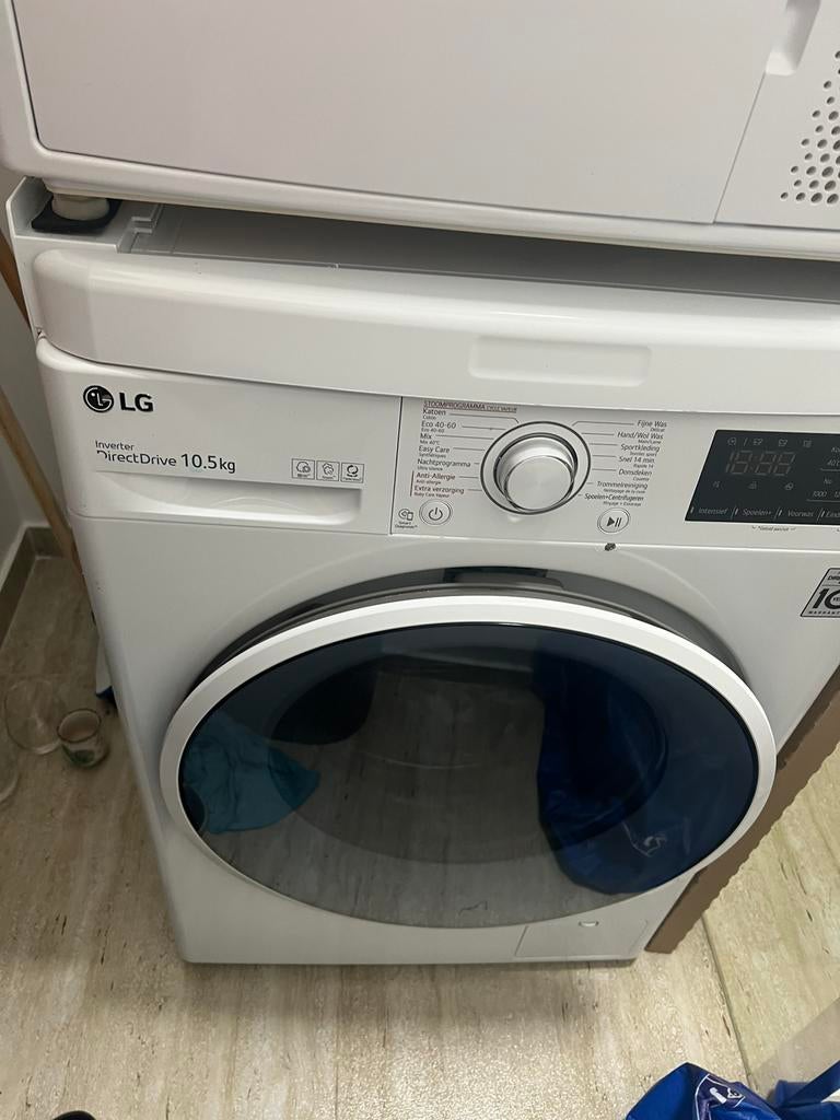 Machines, 1200 à 1600 tours, Programme lavage à la main, Chargeur frontal, Enlèvement