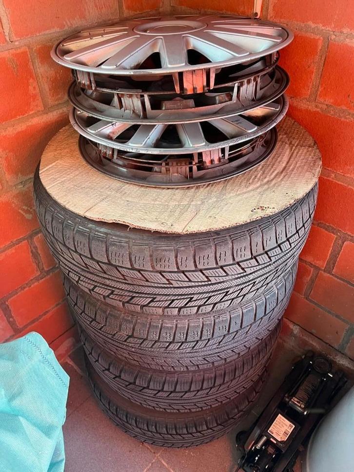 winterbanden, Auto-onderdelen, Banden en Velgen, Band(en), Winterbanden, 16 inch, 195 mm, Personenwagen, Gebruikt, Ophalen