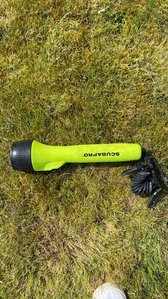 Duiklamp scuba, Watersport en Boten, Duiken, Ophalen of Verzenden, Gebruikt, Duiklamp