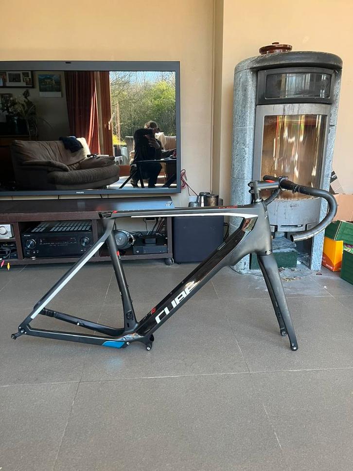 Cube agree race maat 59 full carbon frame, Fietsen en Brommers, Fietsonderdelen, Zo goed als nieuw, Racefiets, Frame, Ophalen