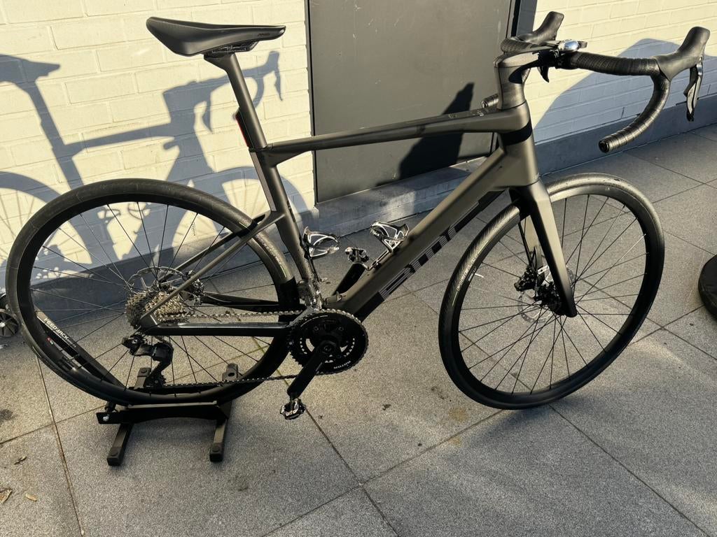 Bmc roadmachine 01 AMP Three - als nieuw slechts 435km, Vélos & Vélomoteurs, Enlèvement, Comme neuf