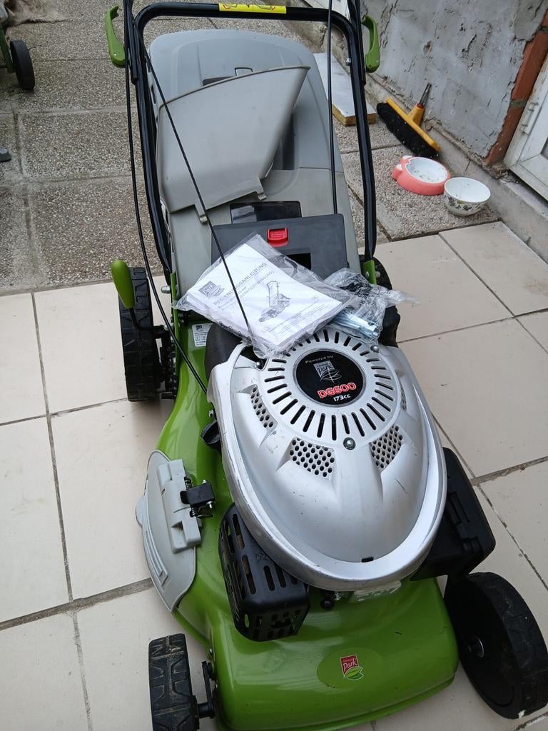 Grasmachine ,benzine, Ophalen