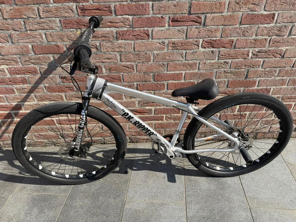 Bekijk een fiets, Fietsen en Brommers, Fietsen | Crossfietsen en BMX, Ophalen, Zo goed als nieuw