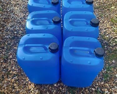 Bidons/Jerricans 25L , 15 stuks beschikbaar