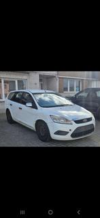Ford Focus Diesel 1.6 

en 2009

300 000 km 

avec climatisa, Autos, Particulier, Diesel, Achat