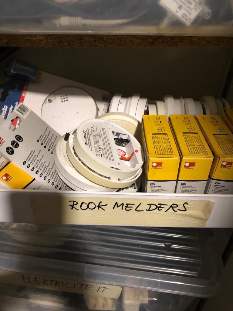 rookmelders , 14 stuks, Ophalen