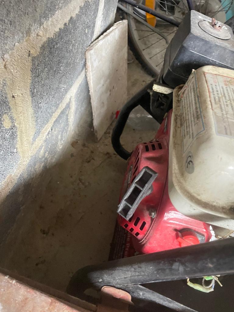 Karcher Honda pour pièces, Enlèvement