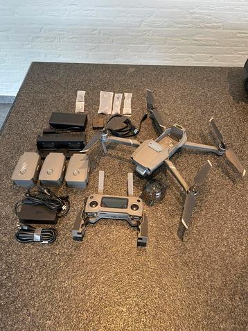 DJI Mavic 2 pro + Fly more kit  disponible aux enchères