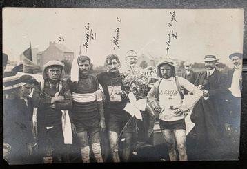Postkaart wielrenner André Blaise begin 1900 beschikbaar voor biedingen