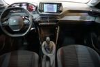 Peugeot 208 1.2i Benzine CarPlay 23.000km 2022, Voorwielaandrijving, Stof, Gebruikt, 1199 cc