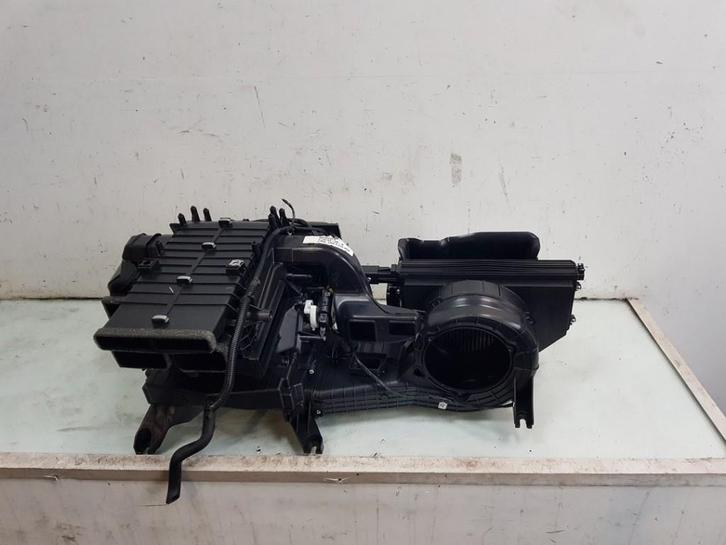 KACHELHUIS (|111613300B|111613300C|103753000D|103753000E|103, Auto-onderdelen, Airco en Verwarming, Overige automerken, Gebruikt