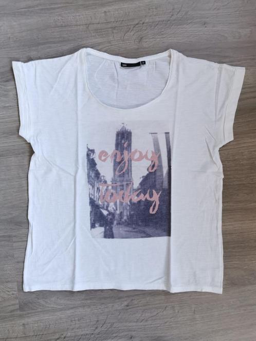 Wit t-shirt WE - maat M, Kleding | Dames, T-shirts, Gedragen, Maat 38/40 (M), Wit, Korte mouw, Ophalen of Verzenden