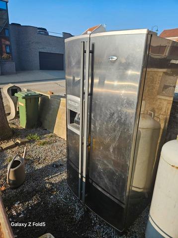 Amerikaanse frigo/diepvriezer Whirpool beschikbaar voor biedingen