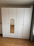 KLEERKAST ZG STAAT. 2,10 m hoog, 2 m breed, Huis en Inrichting, Kasten | Kleerkasten, Ophalen, Gebruikt, 200 cm of meer, Vintage