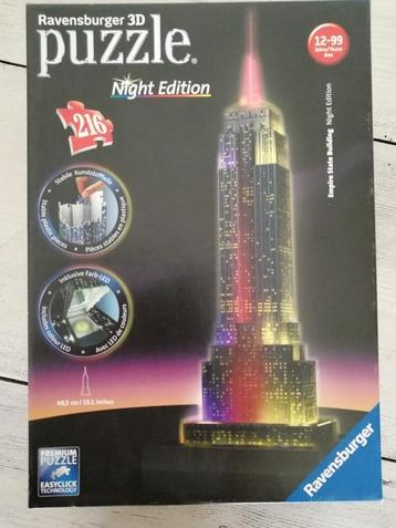 Ravensburger 3D puzzel. "Night Editon" Empire State Building beschikbaar voor biedingen