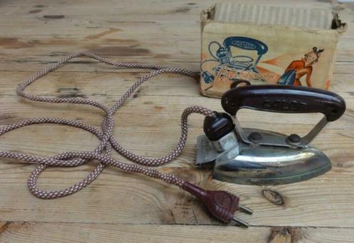 Franse vintage reisstrijkijzer in origineel doosje, CALOR, Antiek en Kunst, Curiosa en Brocante, Ophalen of Verzenden
