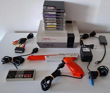 NES compleet met controller, zapper & 9 games disponible aux enchères