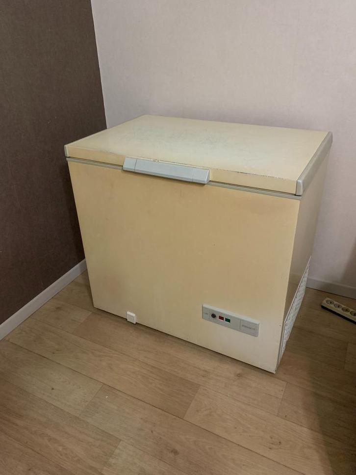 FRIAC 258L Bahut Freezer, Elektronische apparatuur, Vriezers en Diepvrieskisten, Gebruikt, Vrijstaand, Vrieskast, 85 tot 120 cm