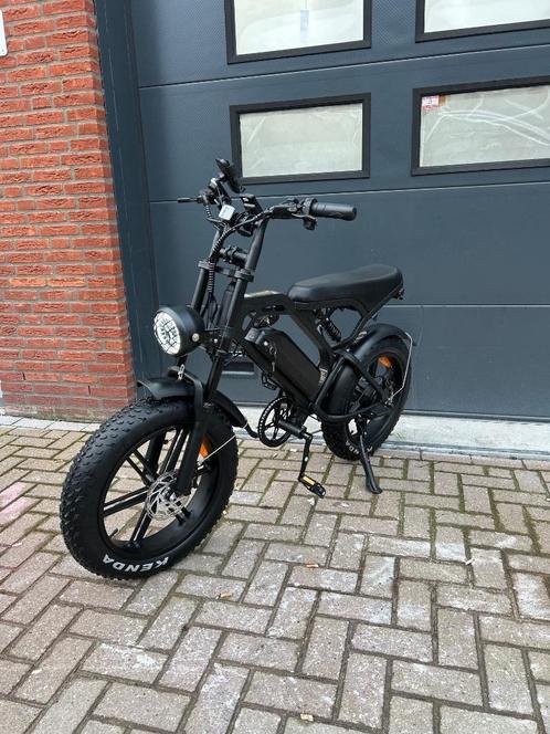 Nieuwste V20 Pro 2024 model fatbike met begrenzer, Fietsen en Brommers, Elektrische fietsen, Nieuw, 59 cm of meer, 50 km per accu of meer