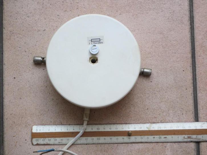 Transfo Trafo 12V - 220V AC, Doe-het-zelf en Bouw, Elektriciteit en Kabels, Gebruikt, Ophalen
