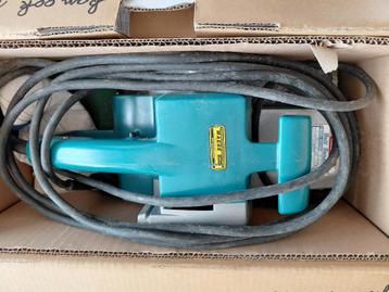 Makita 9924DB schuurmachine 850 W beschikbaar voor biedingen