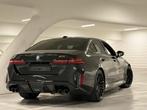 BMW M5 4.4 V8 / B&W/ HUD / 360 / Bicolor / Pano / Hybride, Auto's, Automaat, 4395 cc, Zwart, Leder