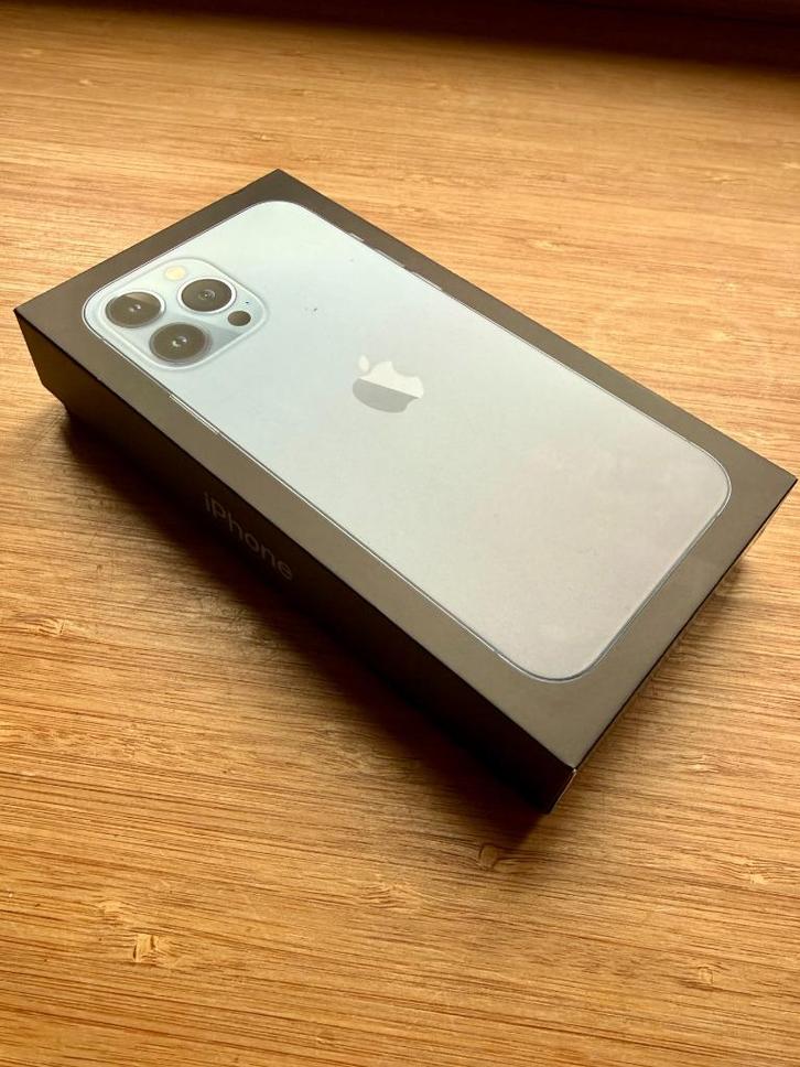 iPhone 13 Pro Max - 256 GB - Blauw-Grijs – Premium + extra’s, Telecommunicatie, Mobiele telefoons | Apple iPhone, Zo goed als nieuw