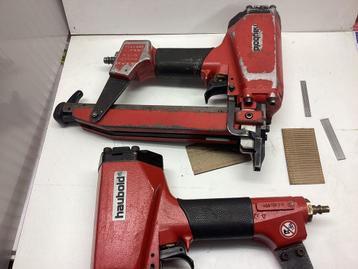 Nagelmachine, nagelpistool, tacker, schieter, Haubold. 150€, Enlèvement ou Envoi, Utilisé