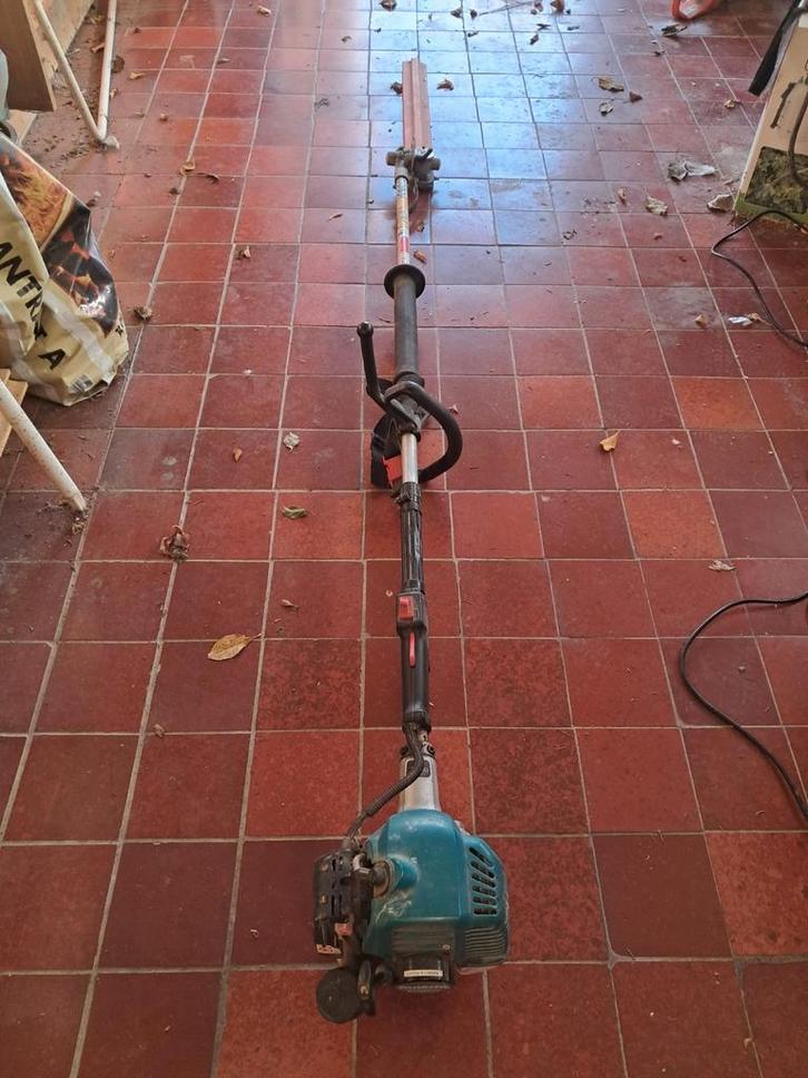Makita ptr 2500, Jardin & Terrasse, Taille-haies, Enlèvement