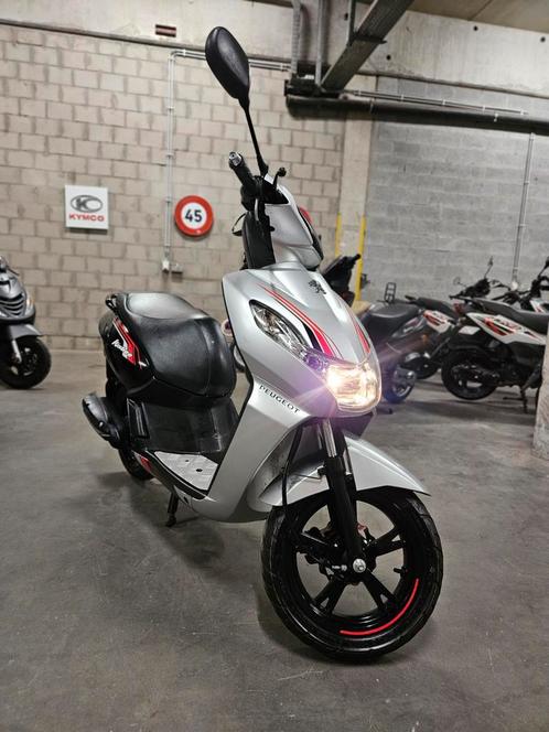 Peugeot Kisbee Sport 50cc klasse A 4 takt 2017 13.692 km, Fietsen en Brommers, Scooters | Peugeot, Gebruikt, Overige modellen