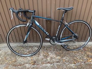 Giant fiets beschikbaar voor biedingen
