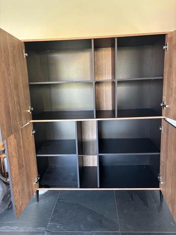 barkast en dressoir beschikbaar voor biedingen