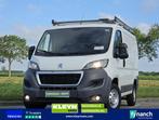 Peugeot BOXER 2.0 L1H1 Navi Euro6 AC!, Auto's, Bestelwagens en Lichte vracht, Wit, Bedrijf, Cruise Control, Te koop