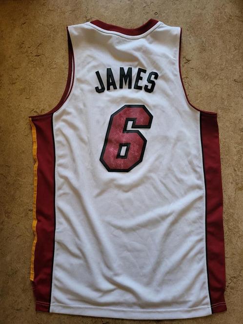 NBA LeBron James Heat shirt Adidas (M), Sport en Fitness, Basketbal, Gebruikt, Kleding, Ophalen of Verzenden