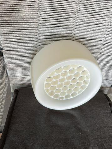 Ikea Mesosfar plafondlamp beschikbaar voor biedingen