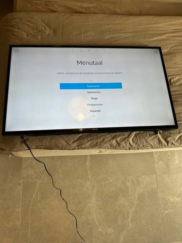 Samsung UE40JU6000 - 40” - Ultra HD - 4K beschikbaar voor biedingen